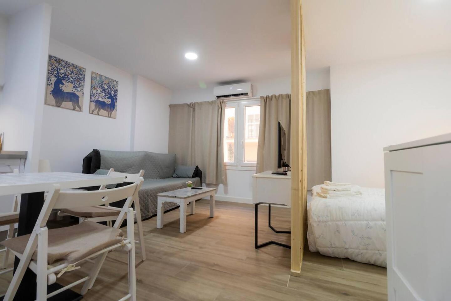 Apartament Sh Loft Del Mar Cerca De La Playa Y El Centro Ac Kadyks Zewnętrze zdjęcie